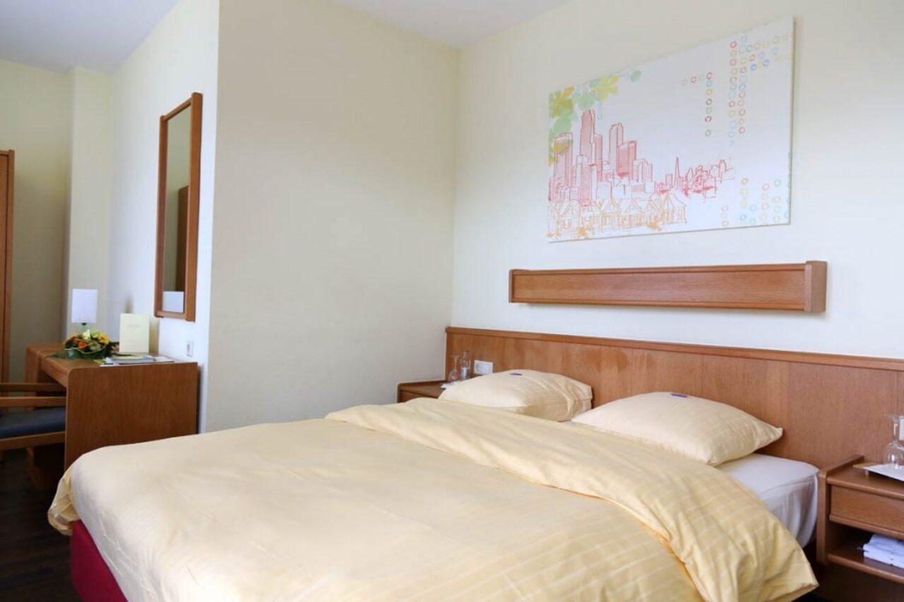Logis Hotel Acacia Esch-sur-Alzette Exteriér fotografie