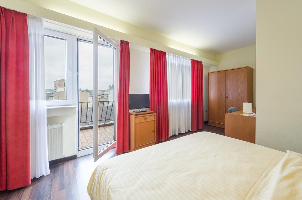 Logis Hotel Acacia Esch-sur-Alzette Exteriér fotografie